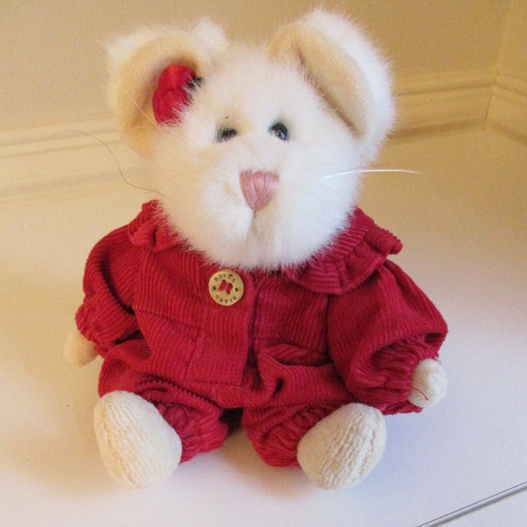"Monterey Mouski" Boyds Bear - Picture 1 of 9